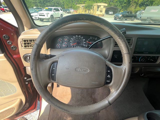2001 Ford Excursion Image 14