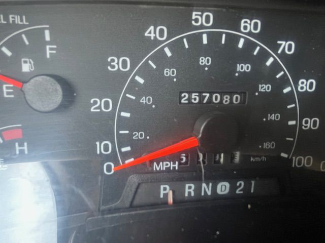 2001 Ford Excursion Image 18