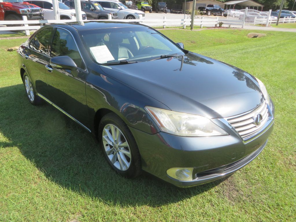 2011 Lexus ES Image 4