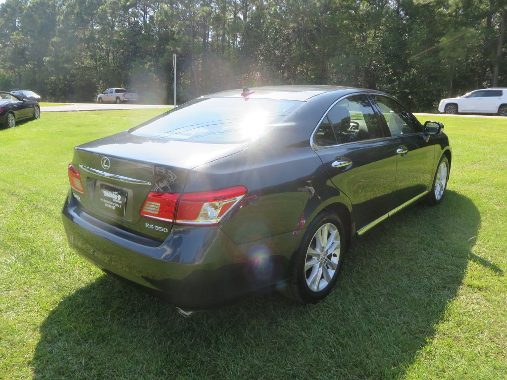 2011 Lexus ES Image 6