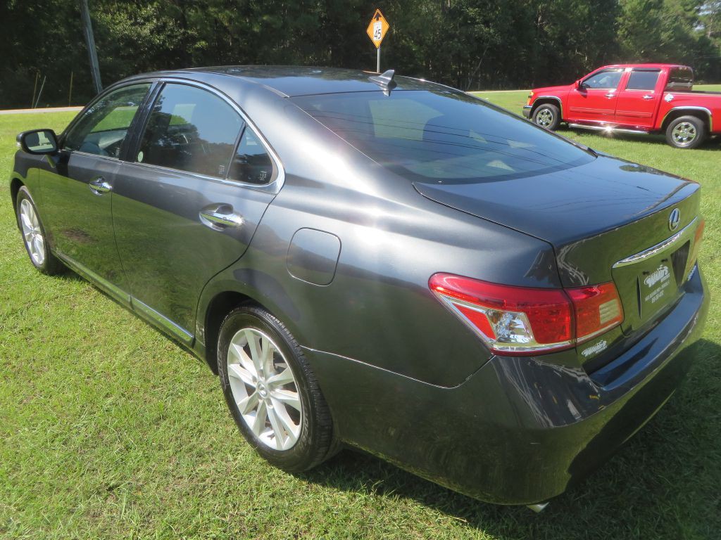 2011 Lexus ES Image 8