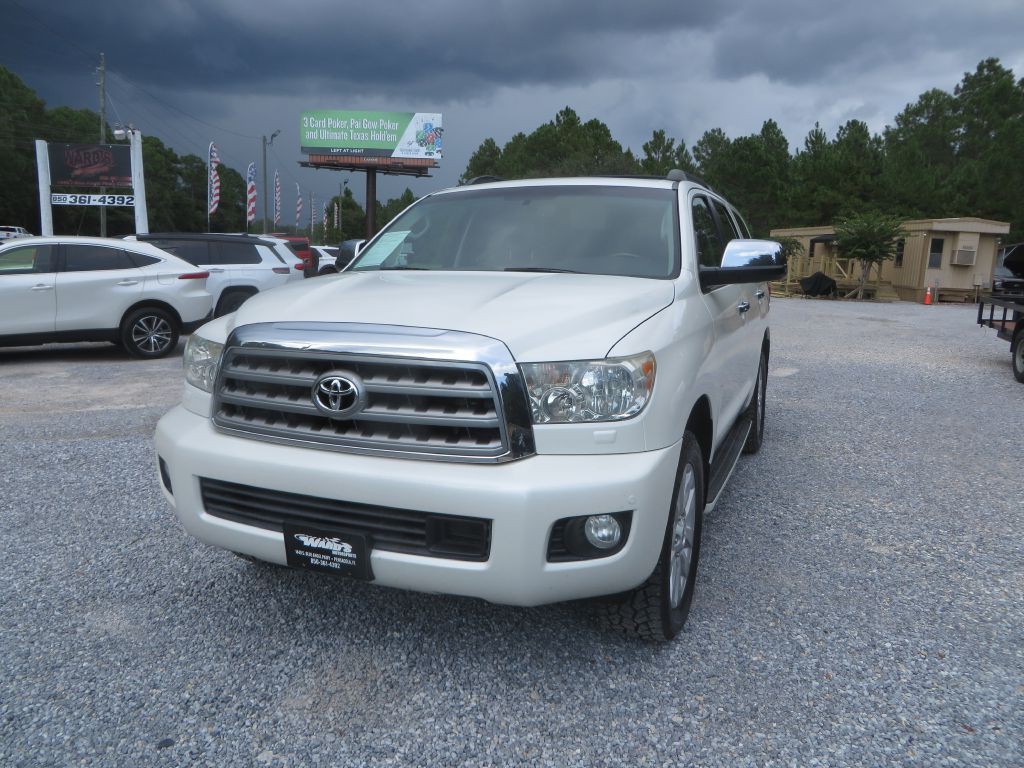2015 Toyota Sequoia Image 2