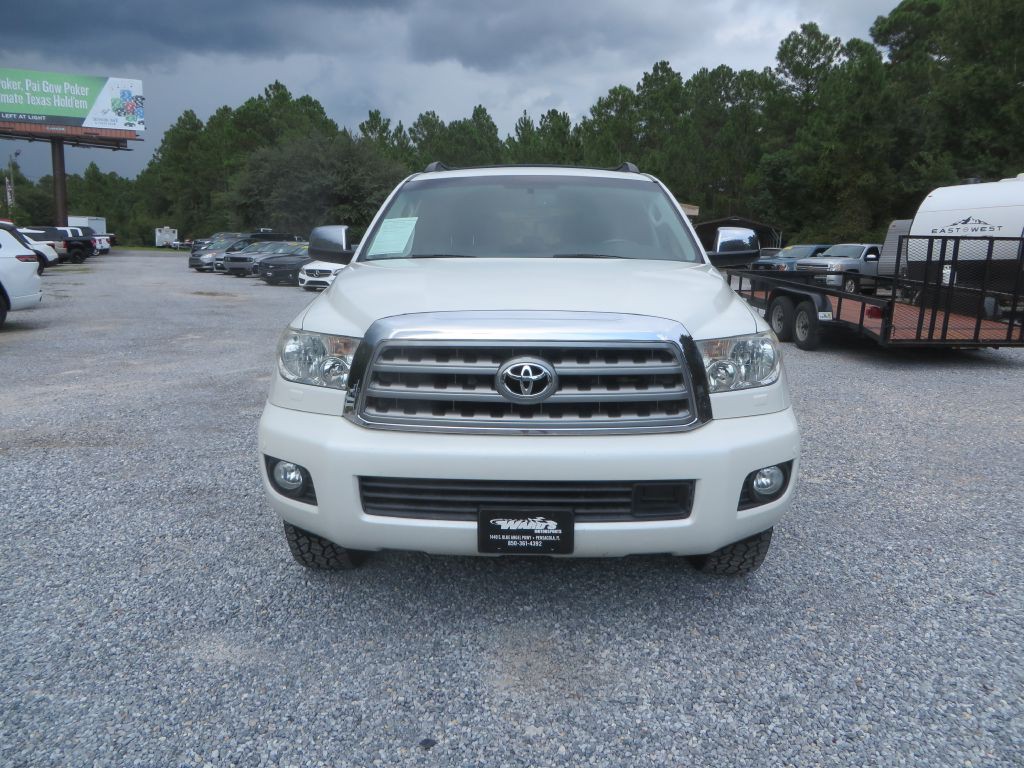 2015 Toyota Sequoia Image 3