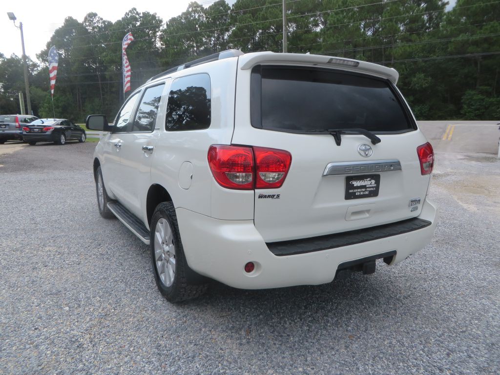 2015 Toyota Sequoia Image 8