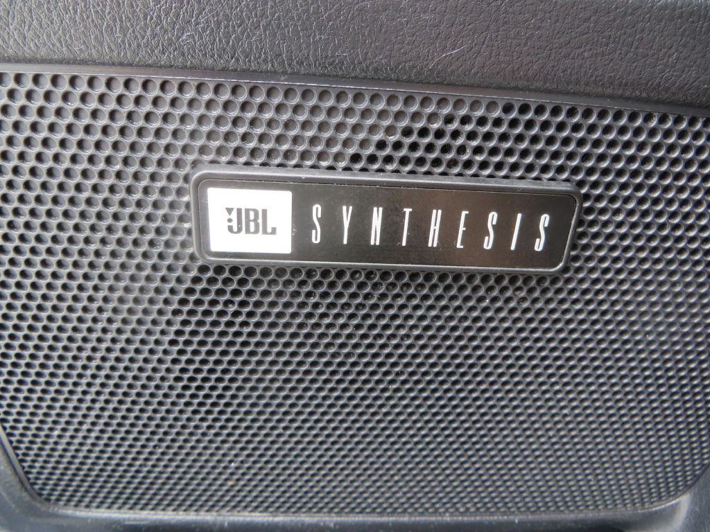 2015 Toyota Sequoia Image 29