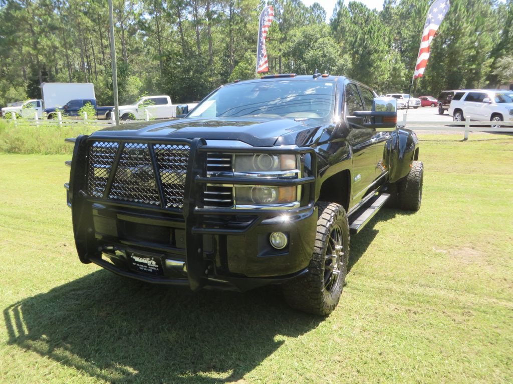 2015 Chevrolet Silverado 1500 Image 2