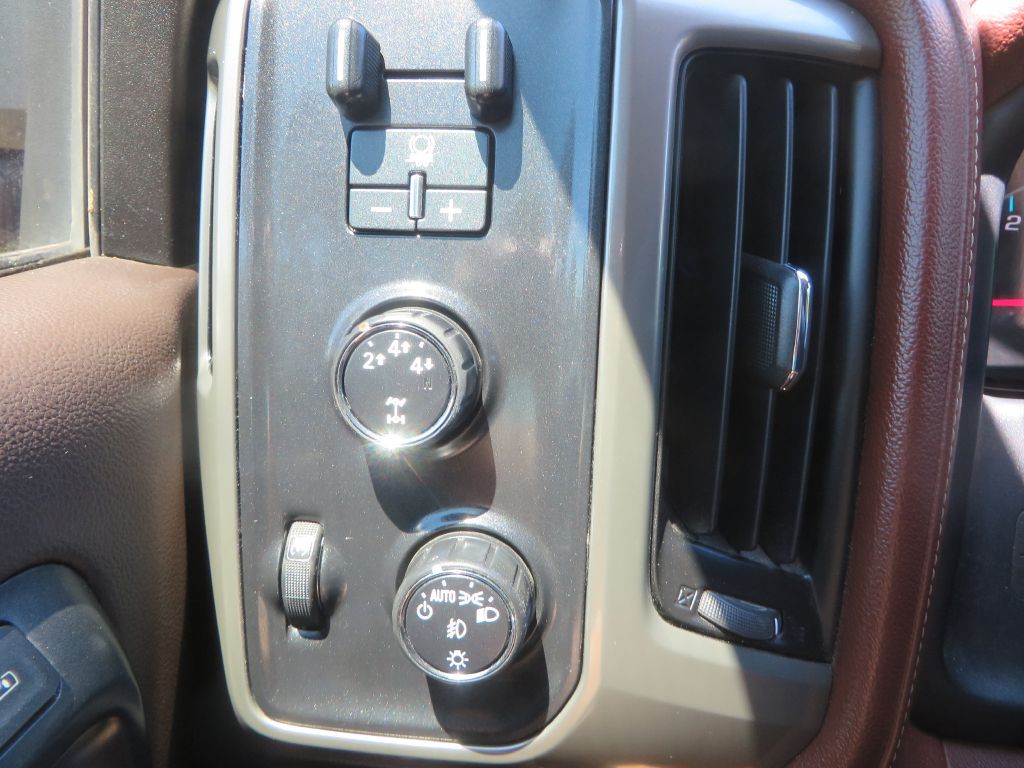 2015 Chevrolet Silverado 1500 Image 18