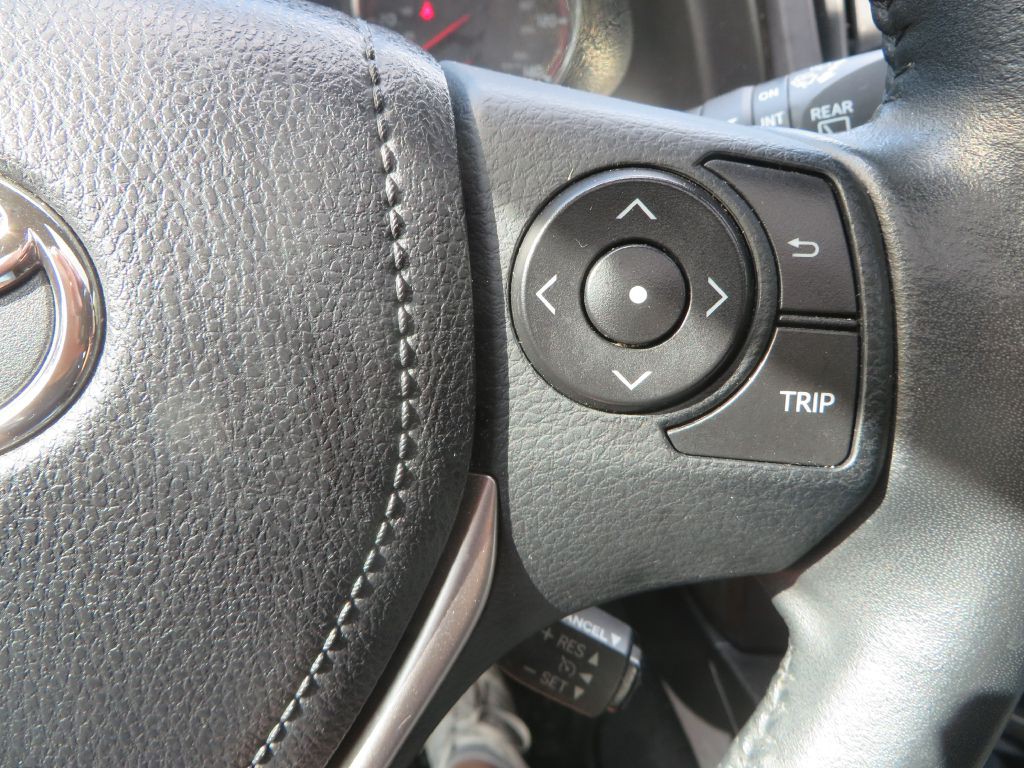 2016 Toyota Rav4 Image 16