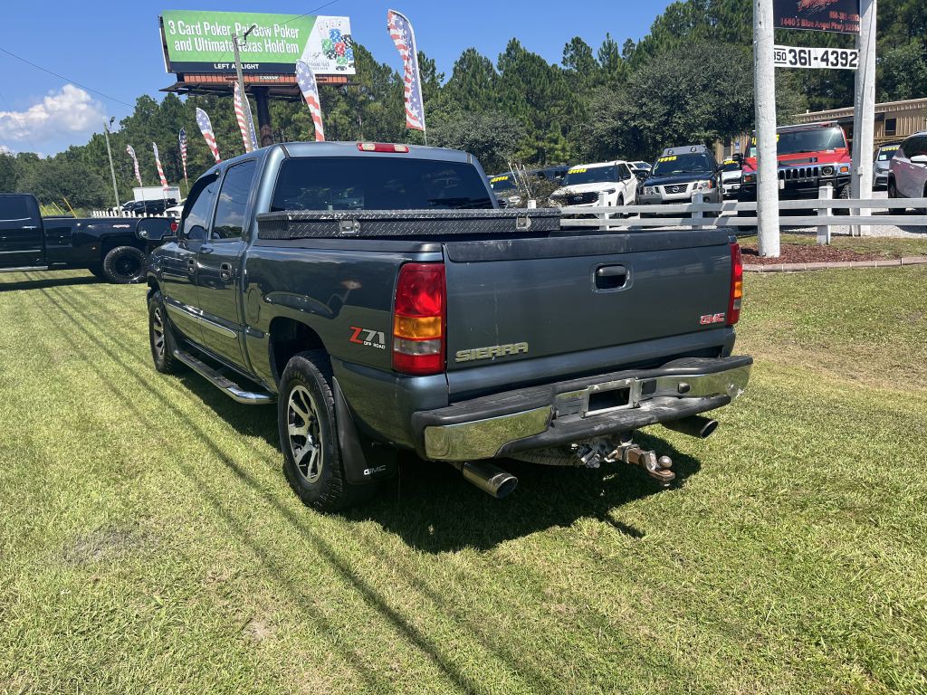2006 GMC Sierra Image 8