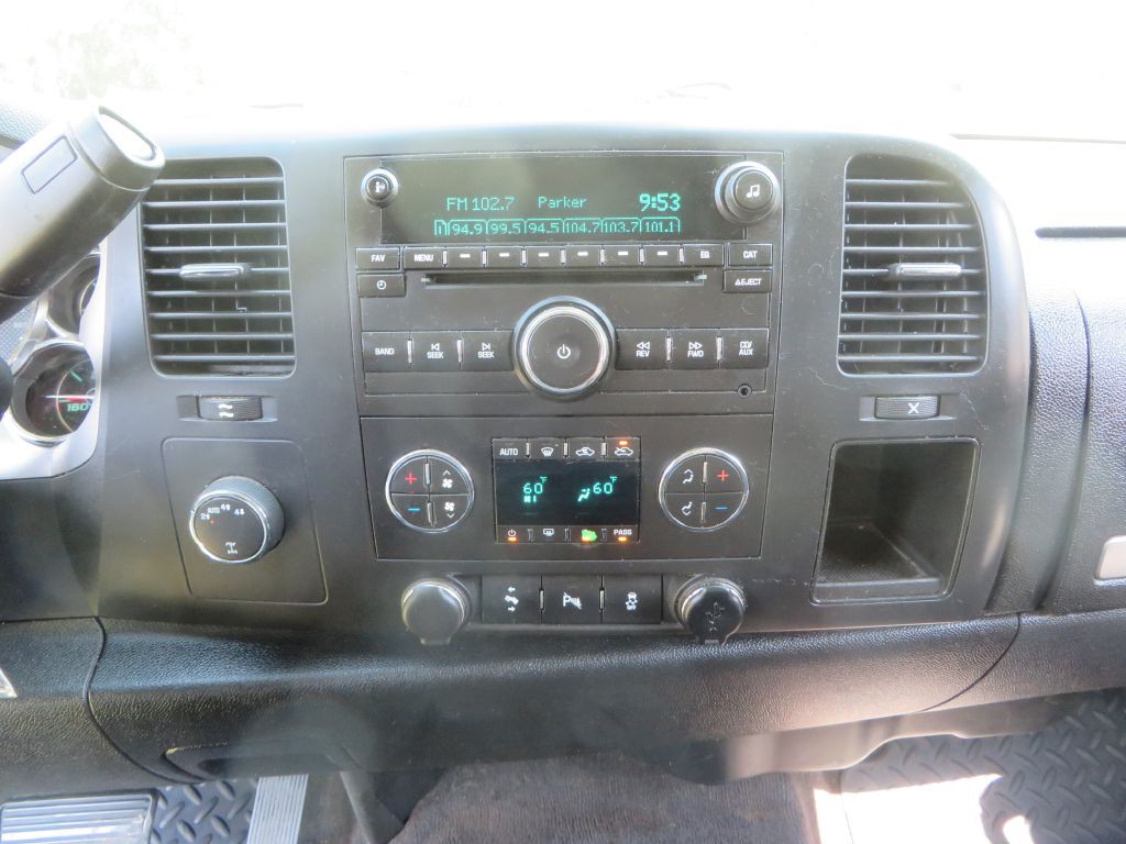 2013 Chevrolet Silverado 1500 Image 18