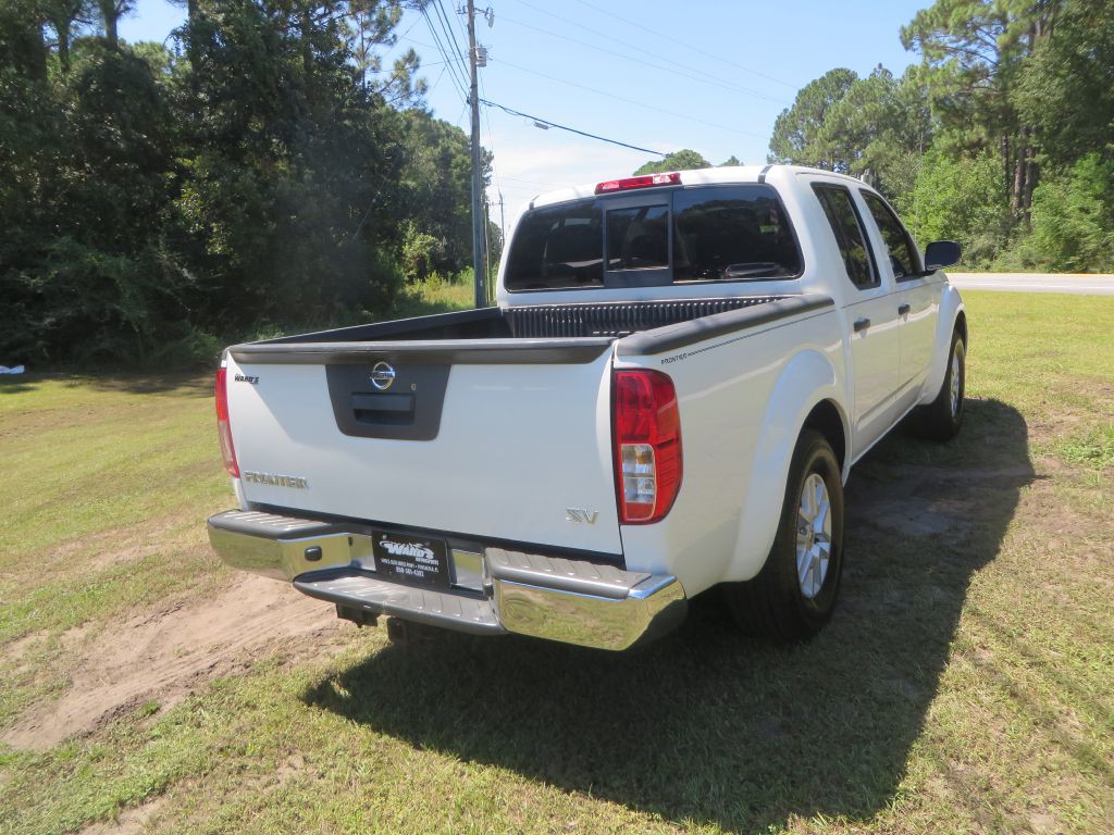 2017 Nissan Frontier Image 6