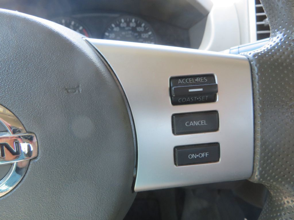 2017 Nissan Frontier Image 18