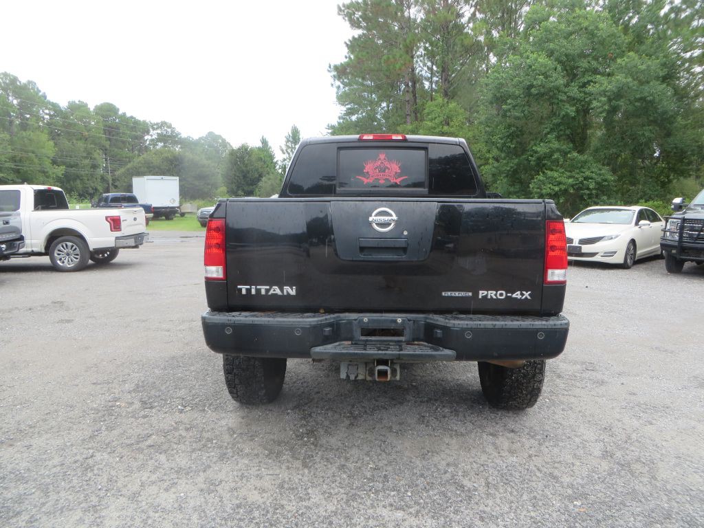 2012 Nissan Titan Image 7