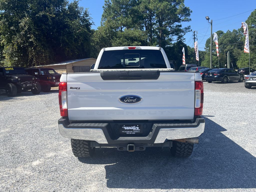 2017 Ford F-250 Image 7