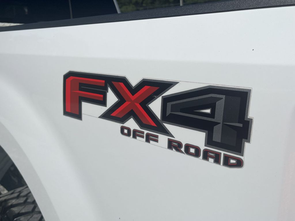 2017 Ford F-250 Image 9