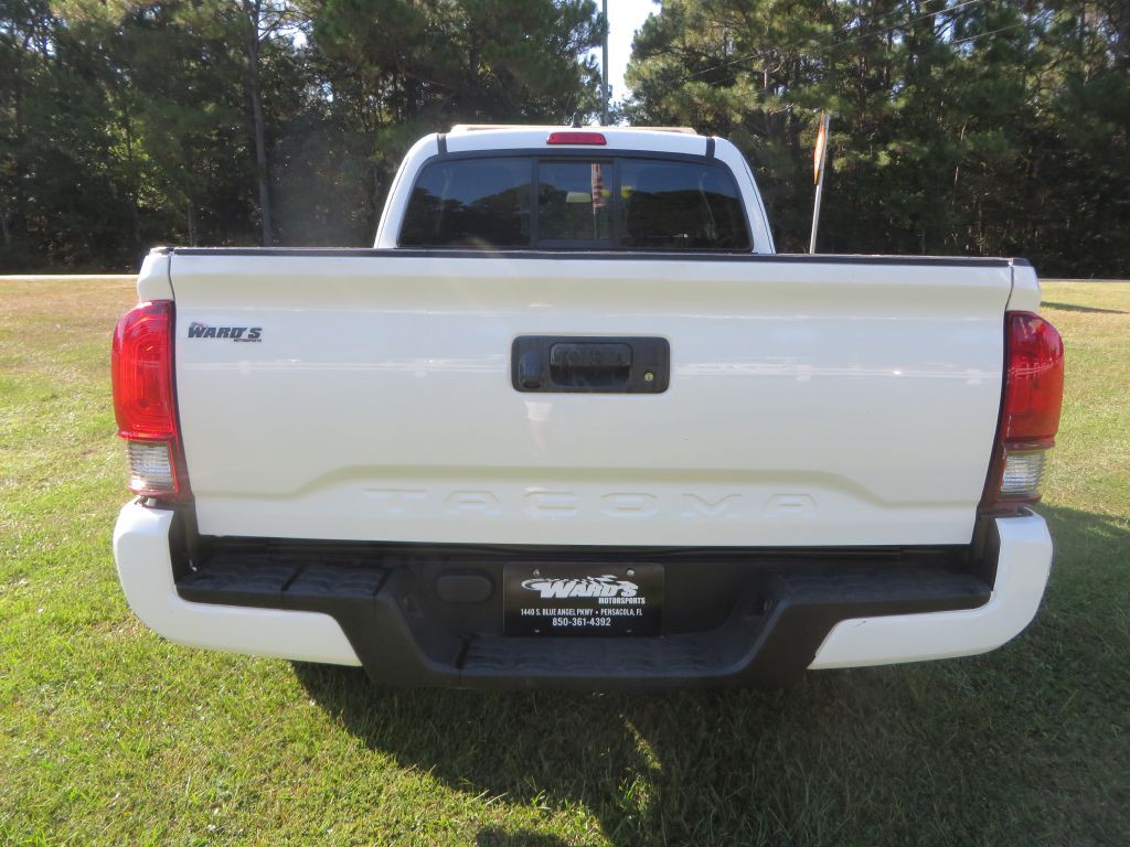 2020 Toyota Tacoma Image 7