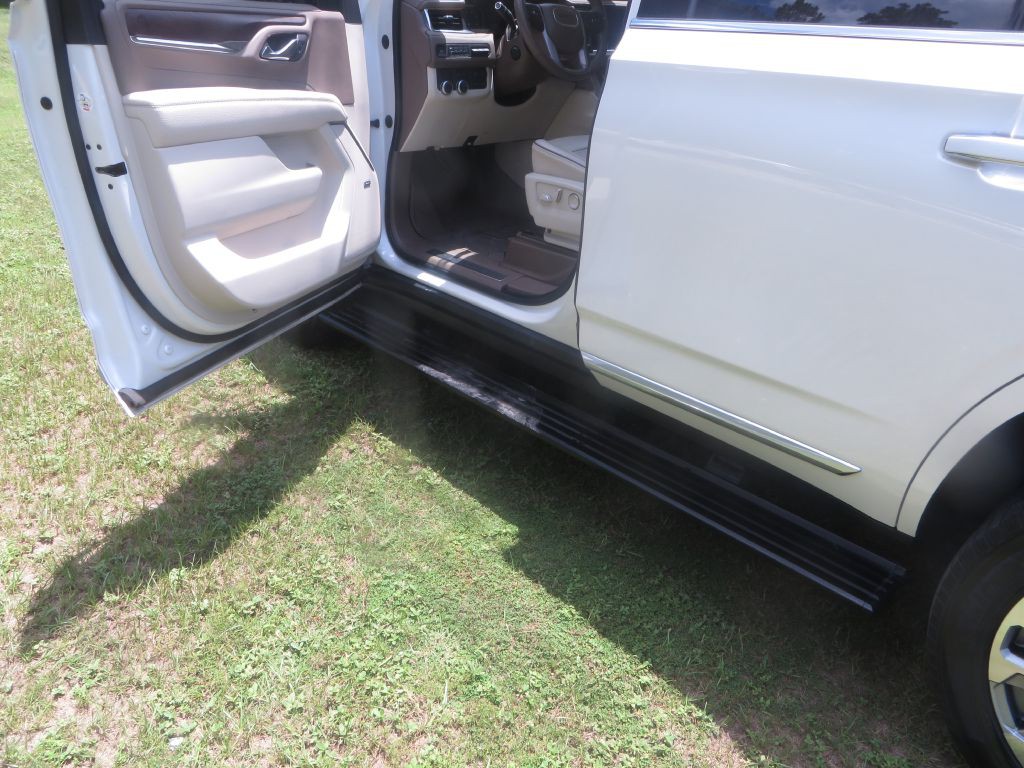 2021 GMC Yukon Image 10