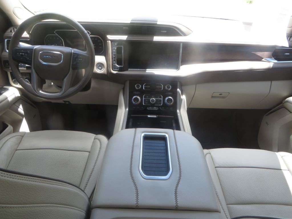 2021 GMC Yukon Image 15