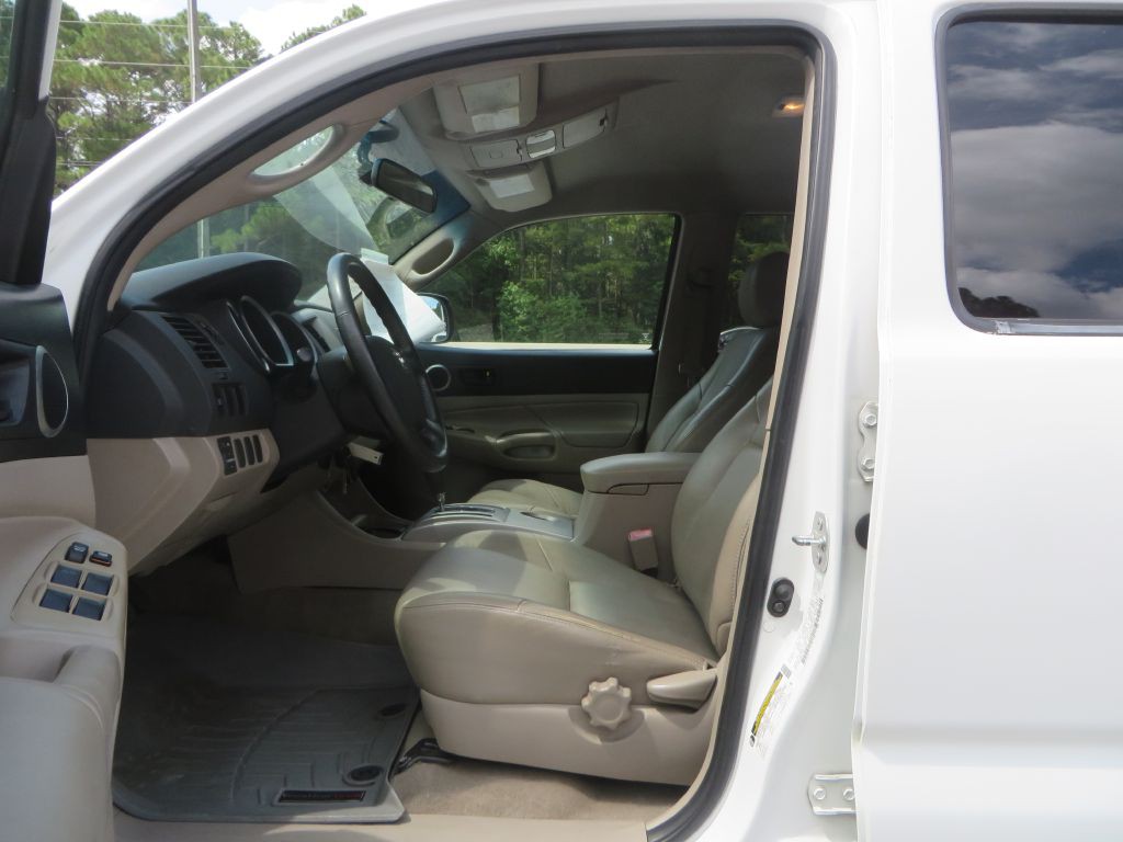 2007 Toyota Tacoma Image 13