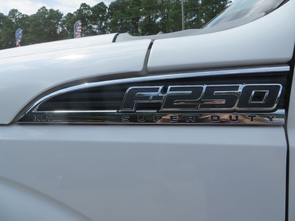 2014 Ford F-250 Image 12