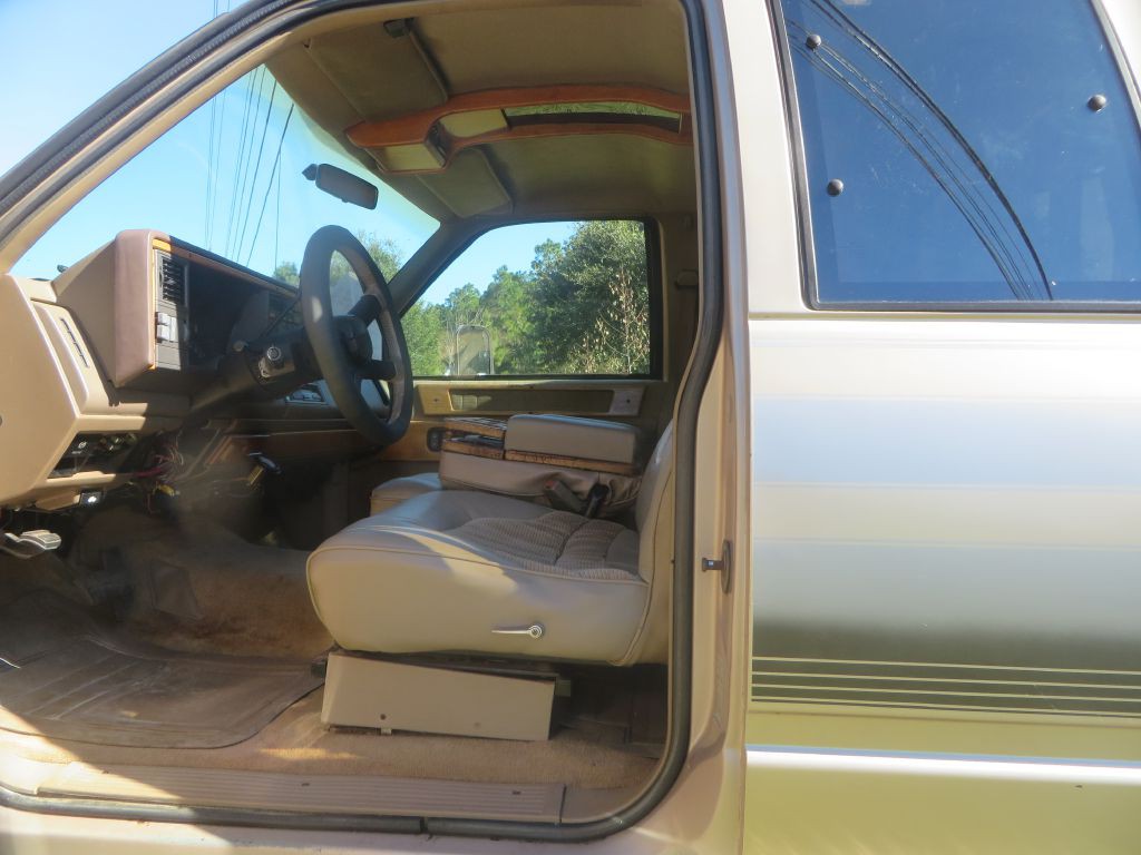 1993 Chevrolet C/K Image 11