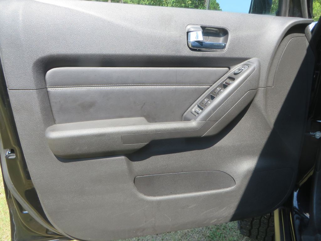 2008 HUMMER H3 Image 10