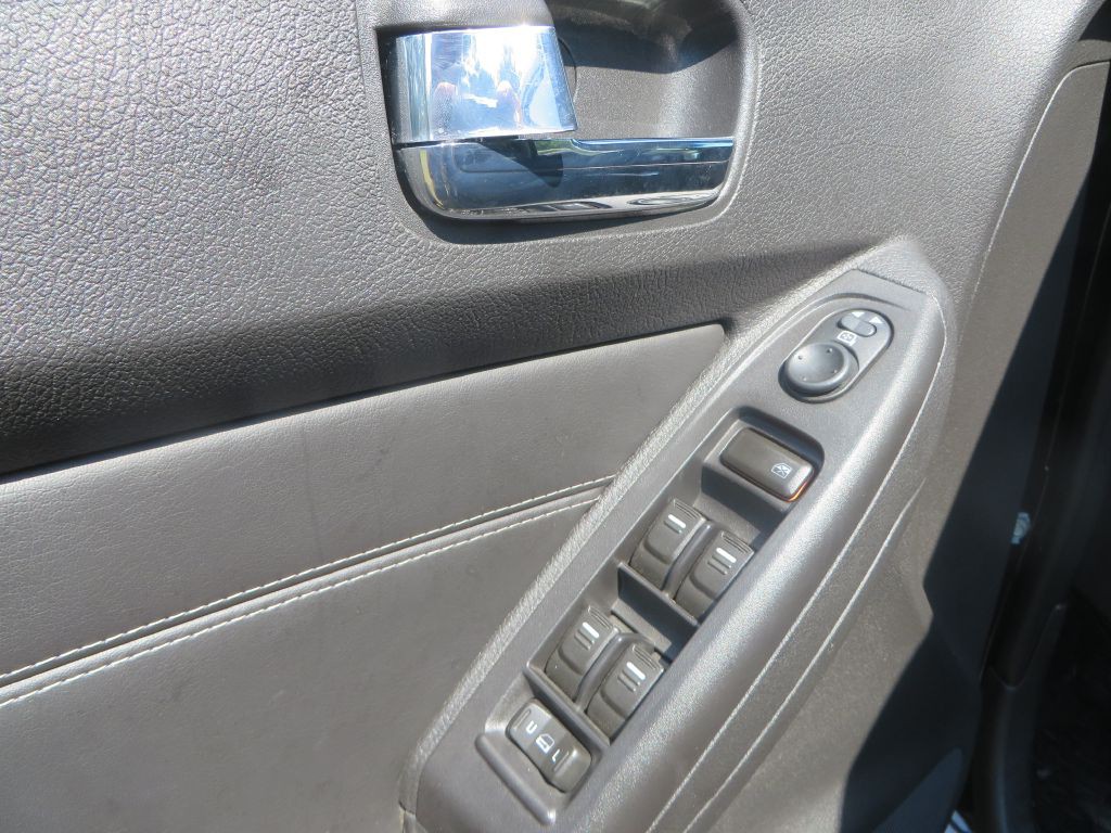 2008 HUMMER H3 Image 11