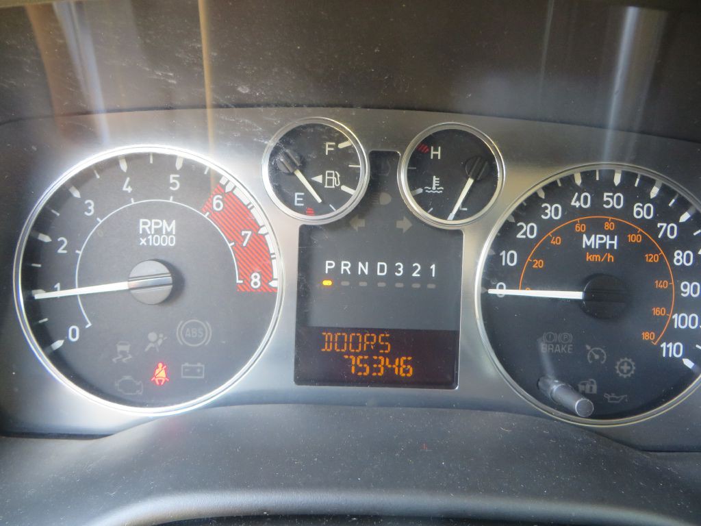 2008 HUMMER H3 Image 13
