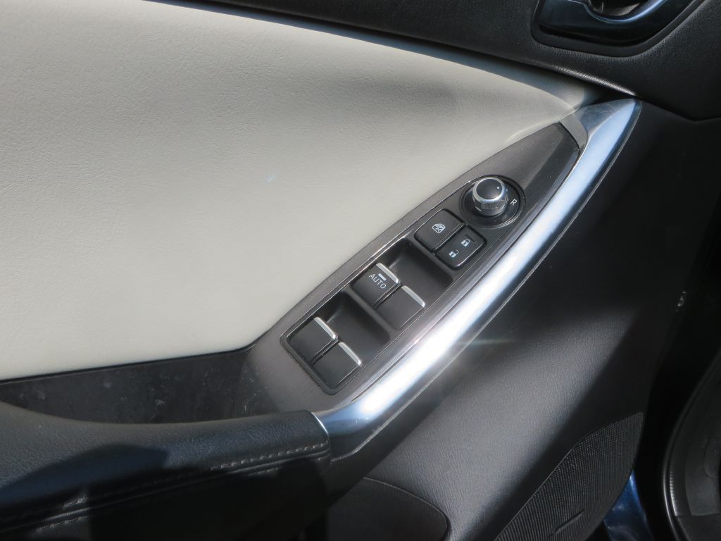2016 Mazda CX-5 Image 13