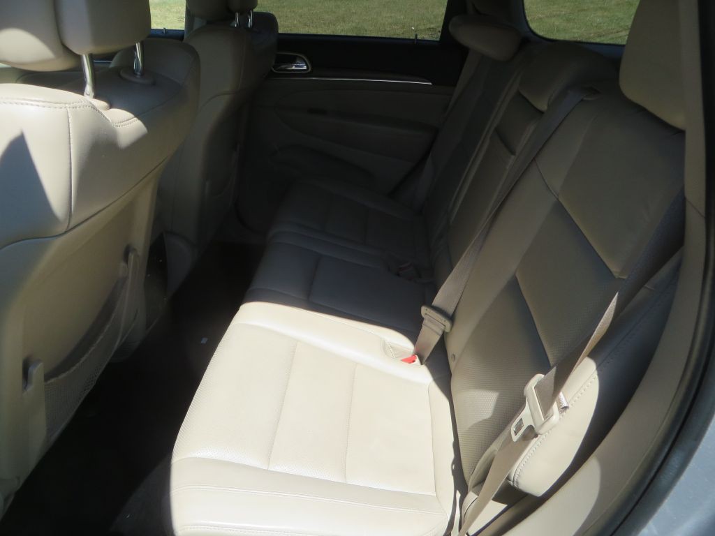 2015 Jeep Grand Cherokee Image 22