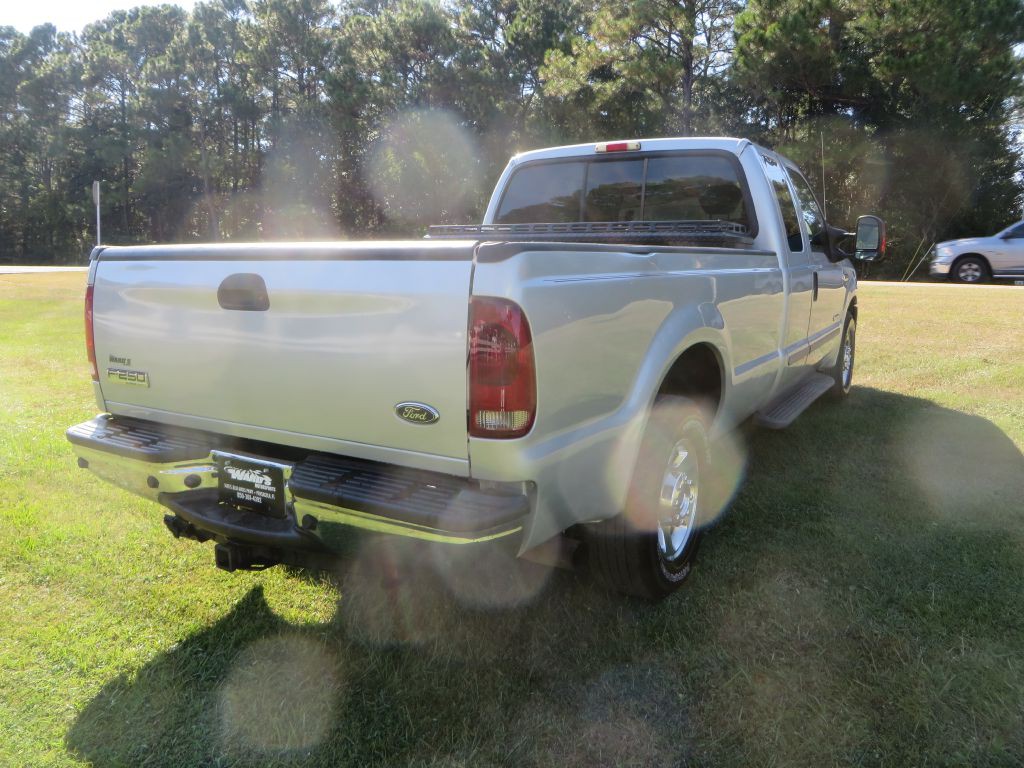 2005 Ford F-250 Image 6
