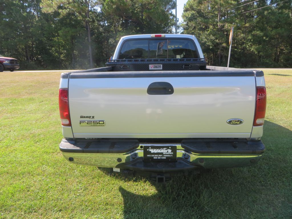 2005 Ford F-250 Image 7