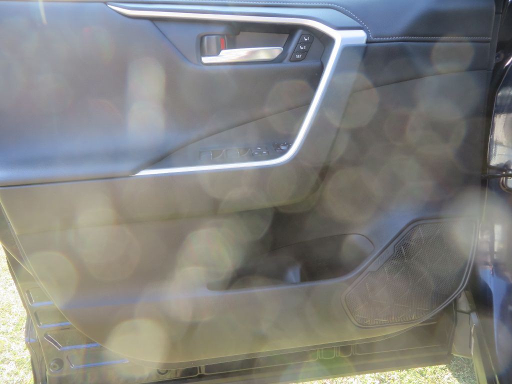 2021 Toyota Rav4 Image 10