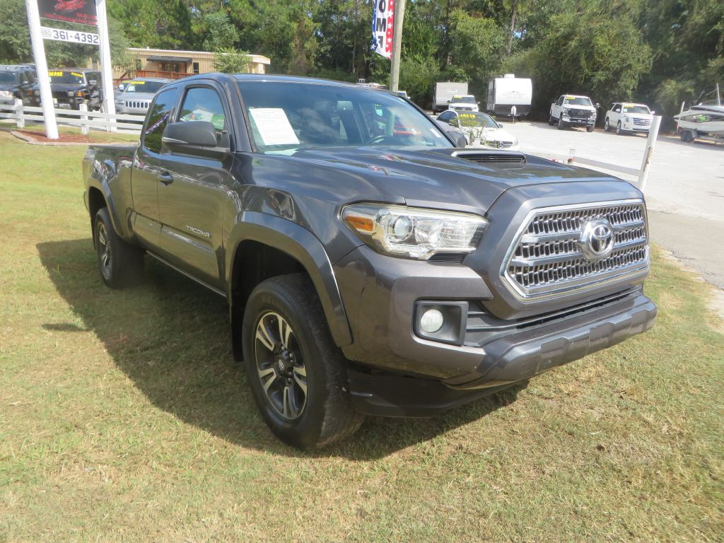 2016 Toyota Tacoma Image 4