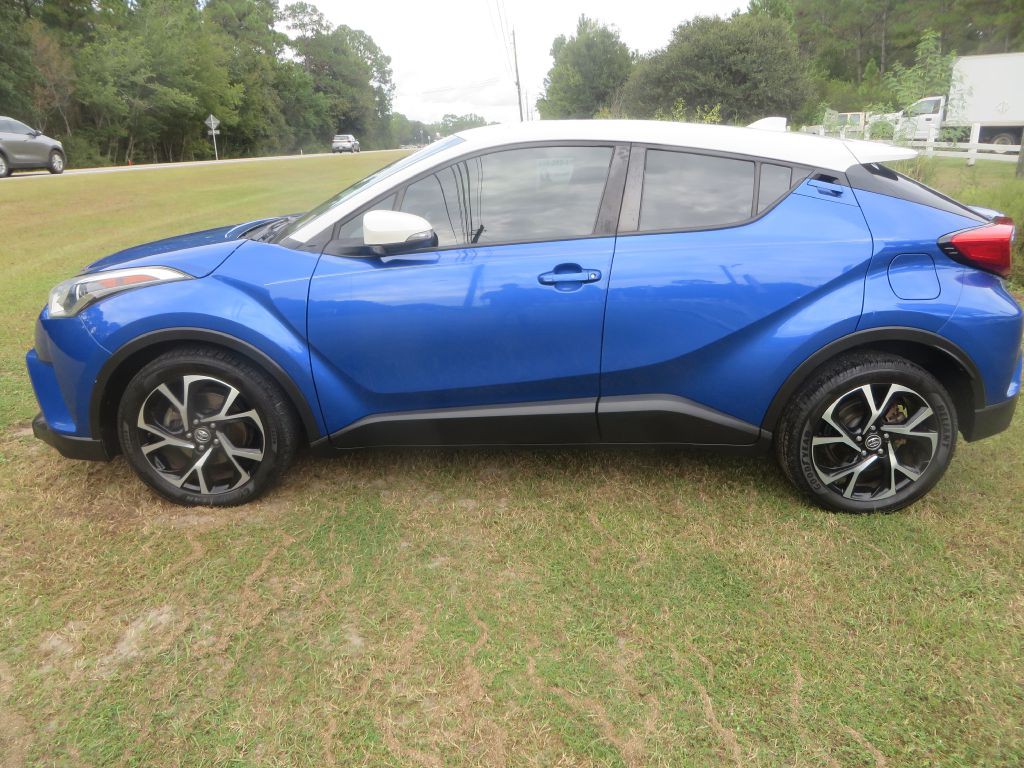 2019 Toyota C-HR Image 1