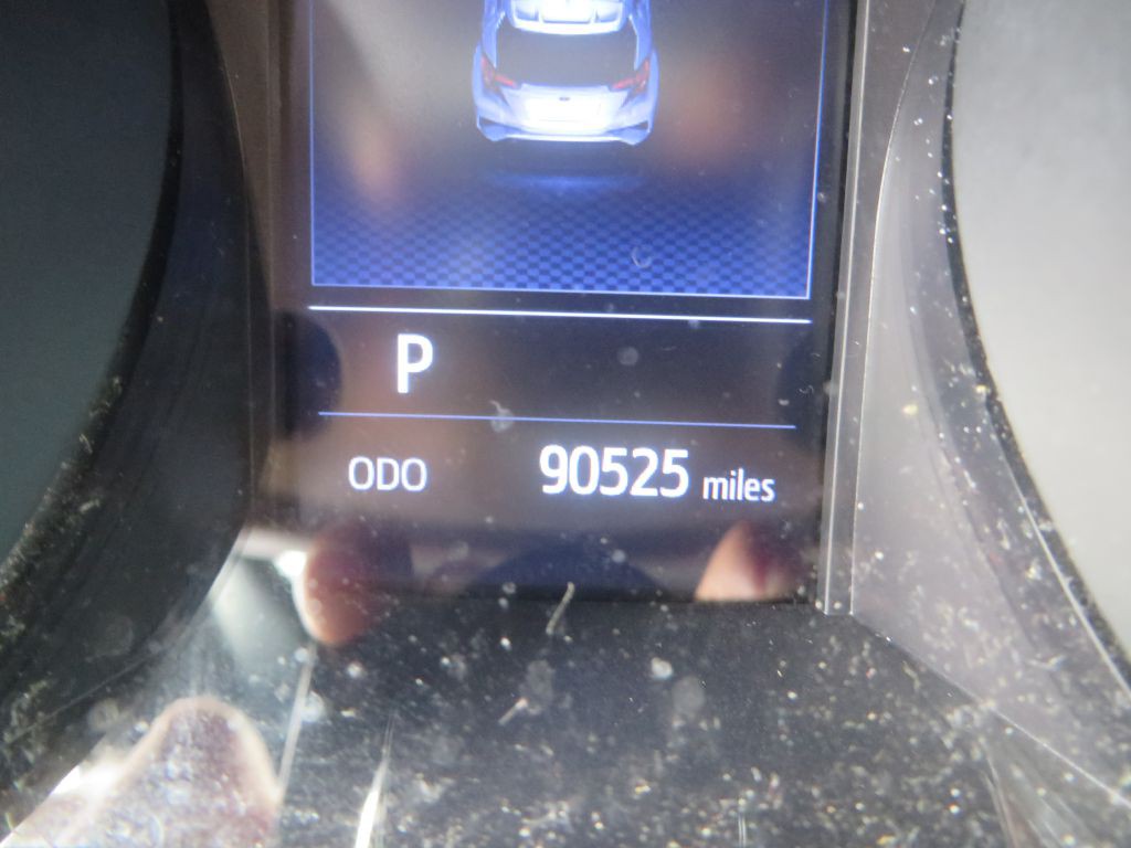 2019 Toyota C-HR Image 16