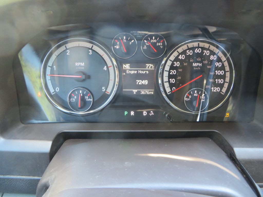 2012 Dodge Ram 3500 Image 18