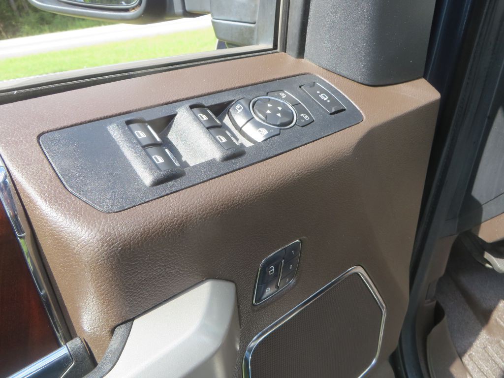 2017 Ford F-250 Image 13