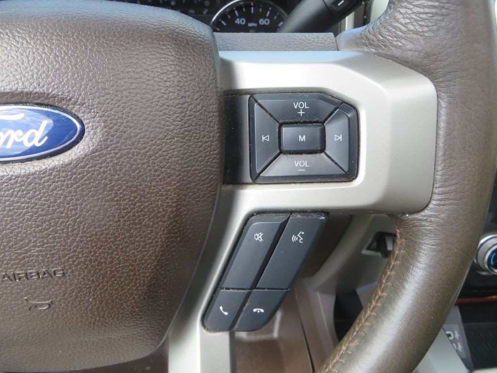 2017 Ford F-250 Image 16