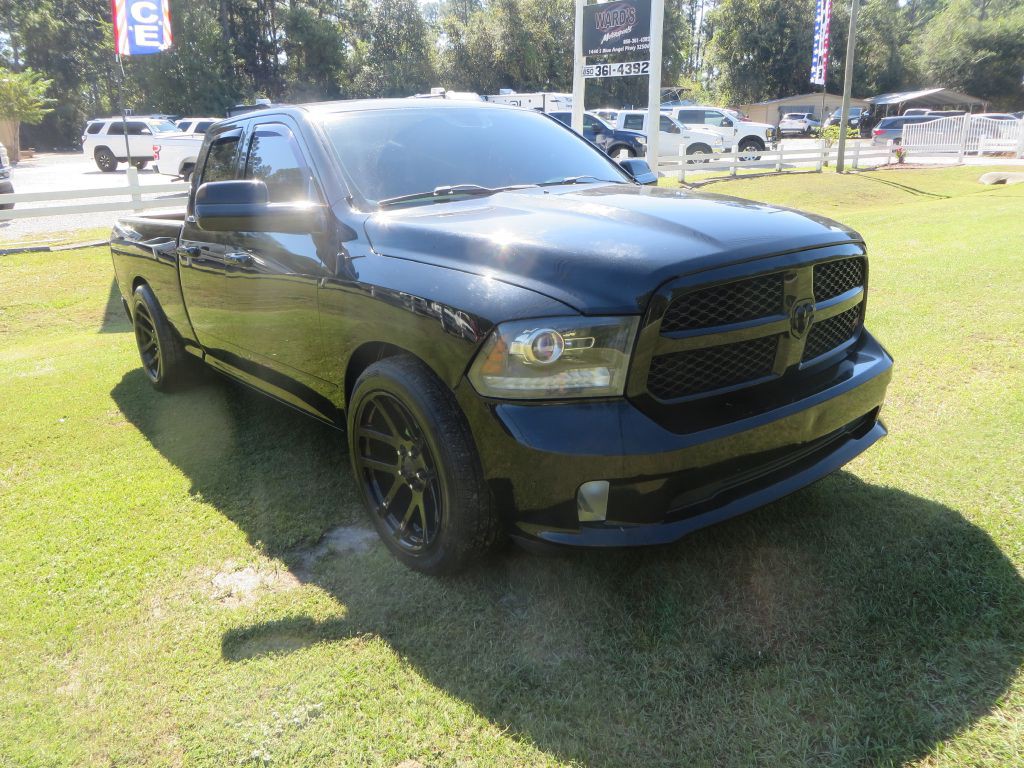 2014 RAM 1500 Image 4