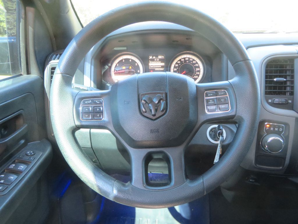 2014 RAM 1500 Image 13