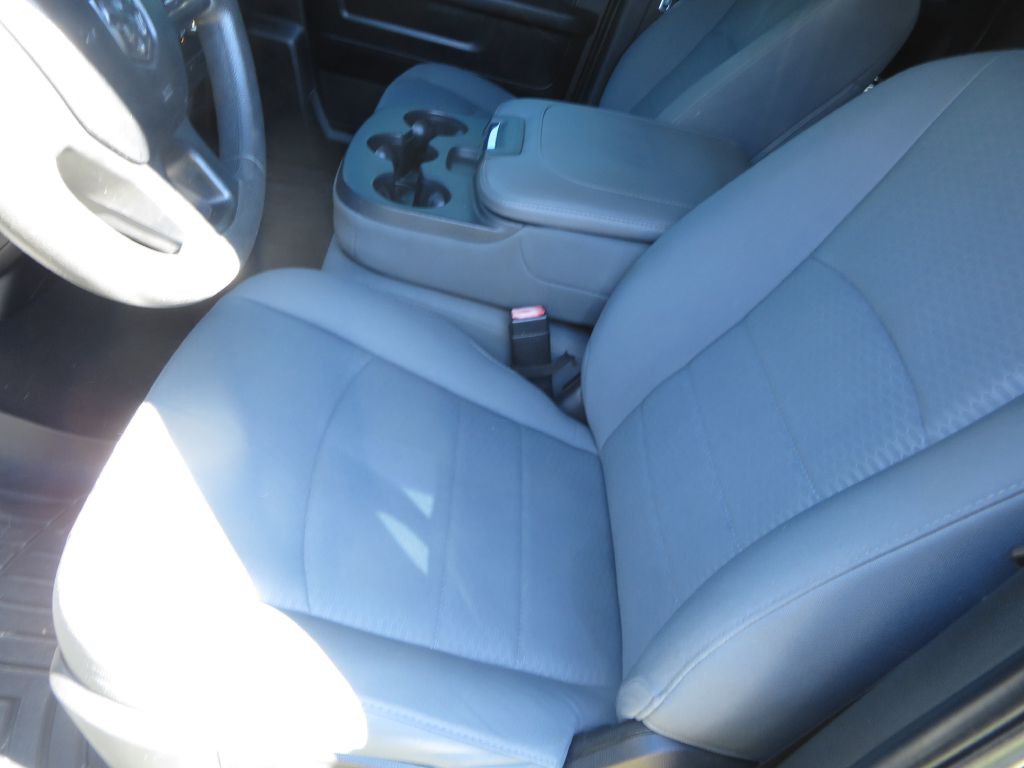 2014 RAM 1500 Image 21