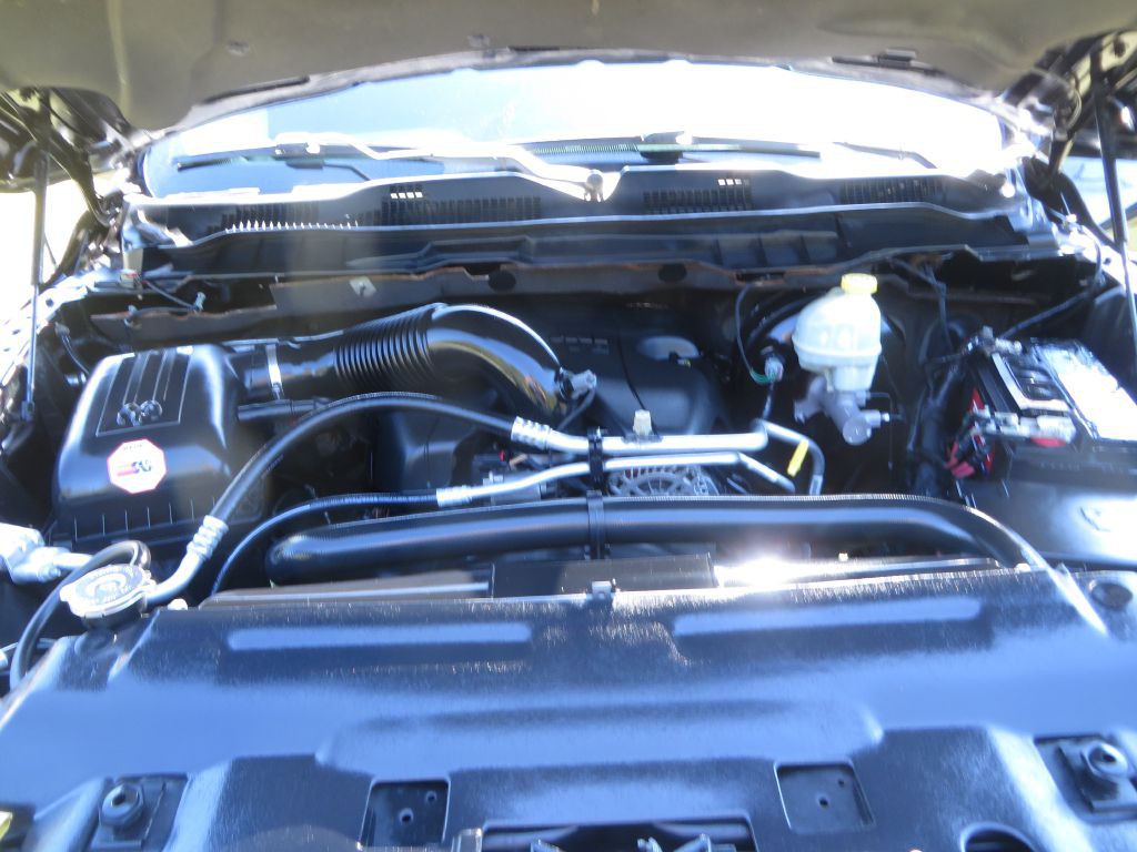 2014 RAM 1500 Image 25