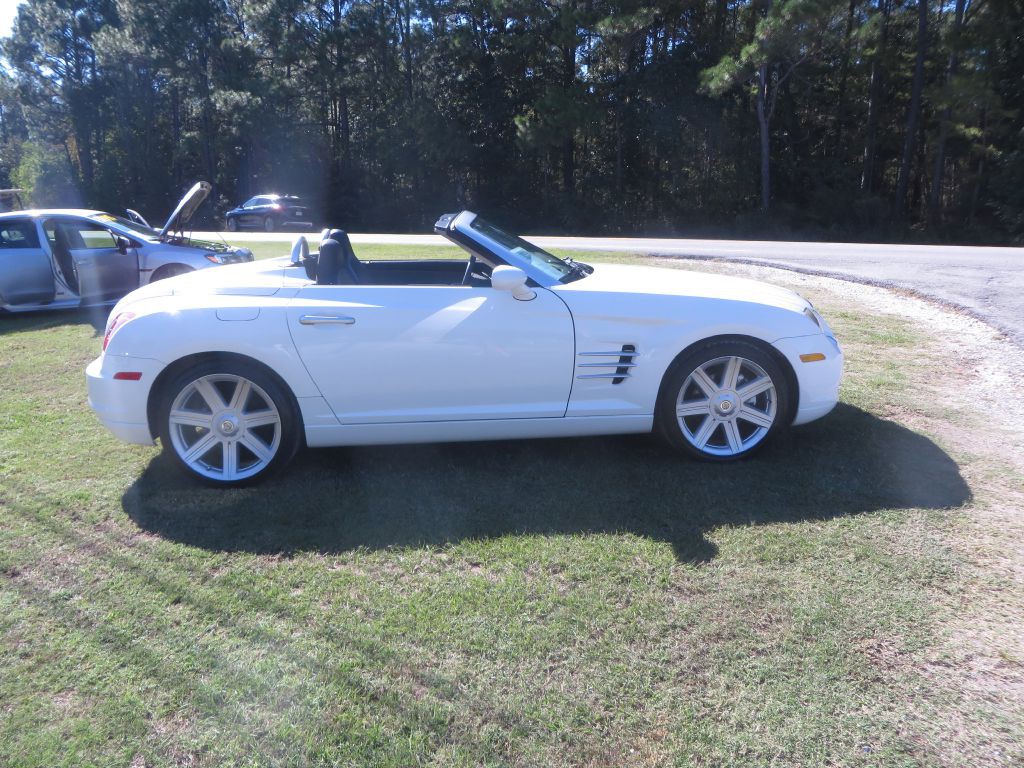 2005 Chrysler Crossfire Image 5