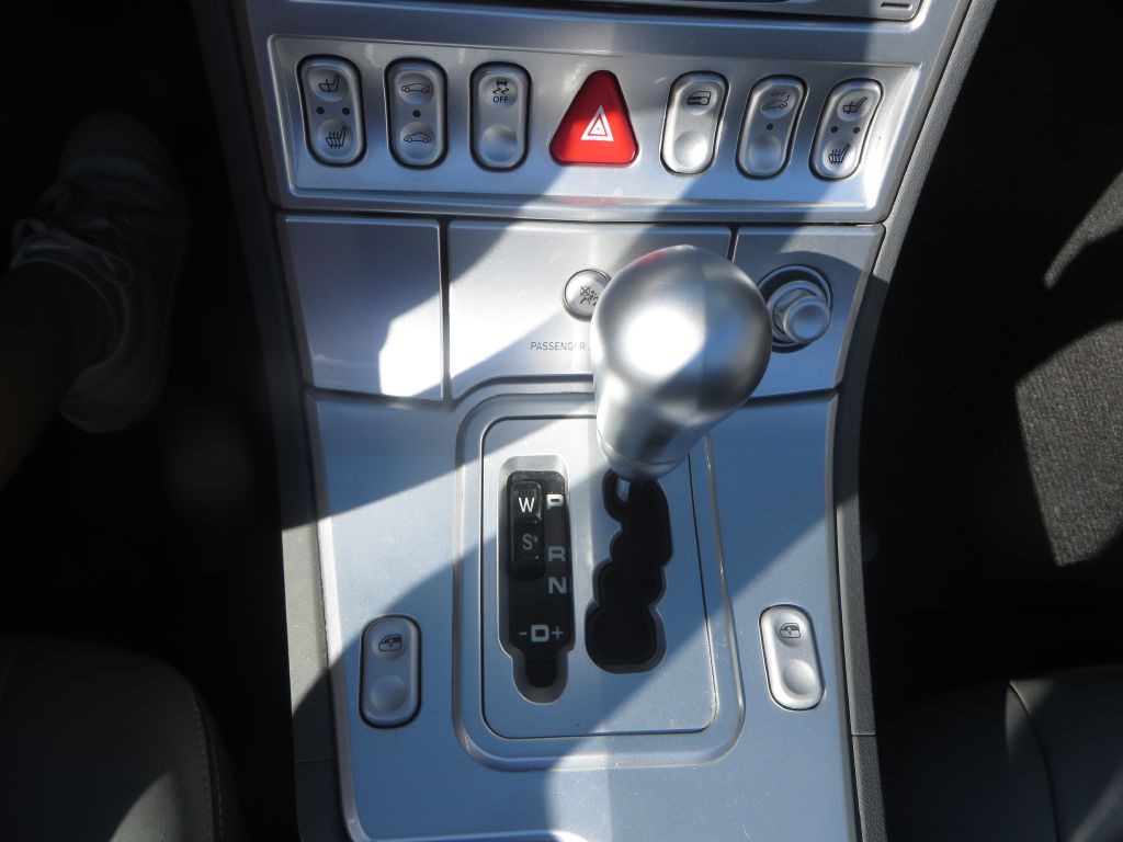 2005 Chrysler Crossfire Image 14