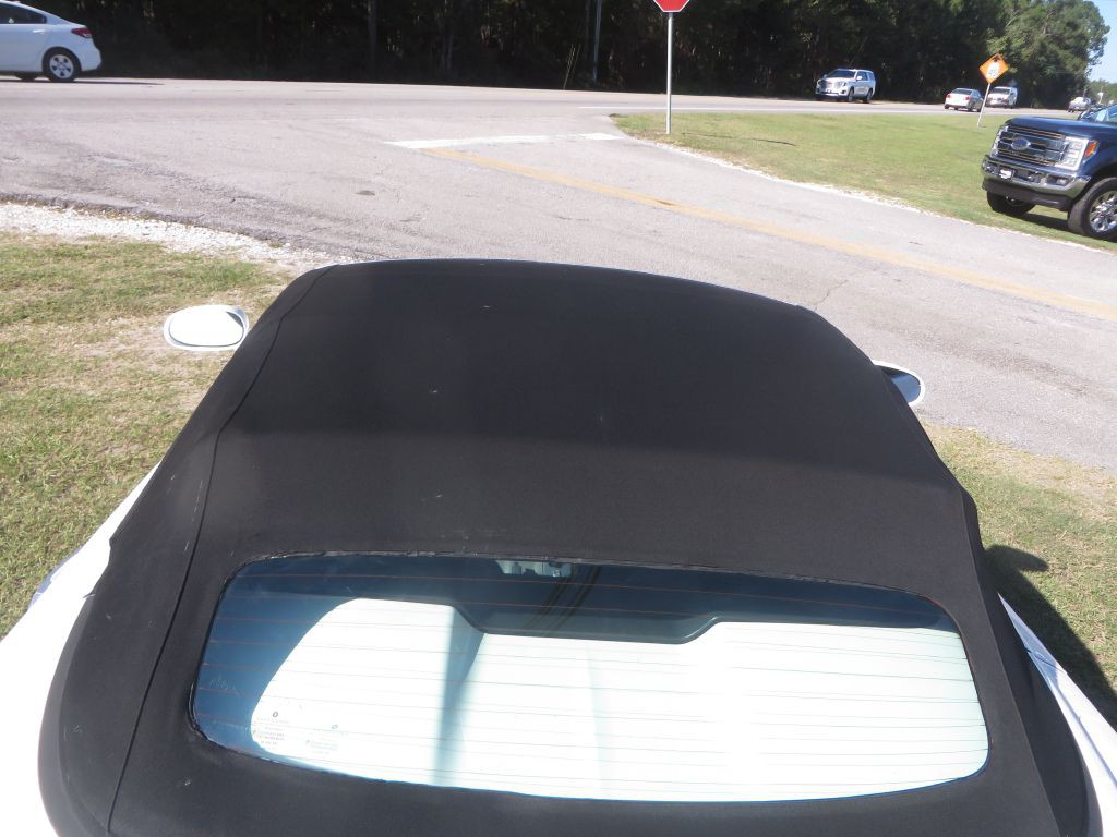 2005 Chrysler Crossfire Image 20