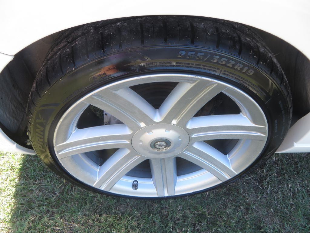 2005 Chrysler Crossfire Image 21