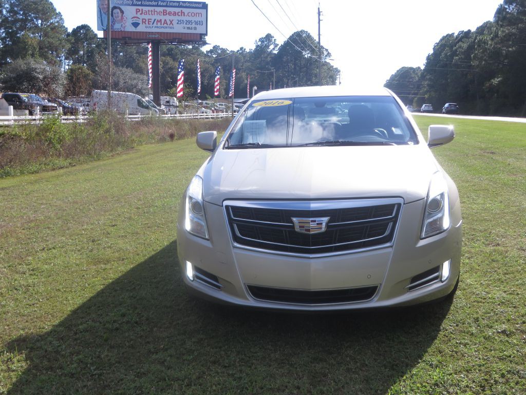 2016 Cadillac XTS Image 3