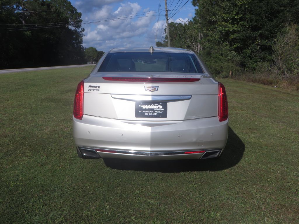 2016 Cadillac XTS Image 7