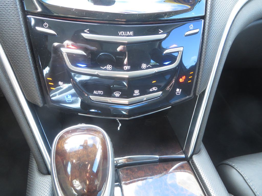 2016 Cadillac XTS Image 21